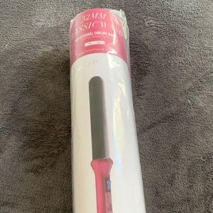 NuMe 32 mm curling wand